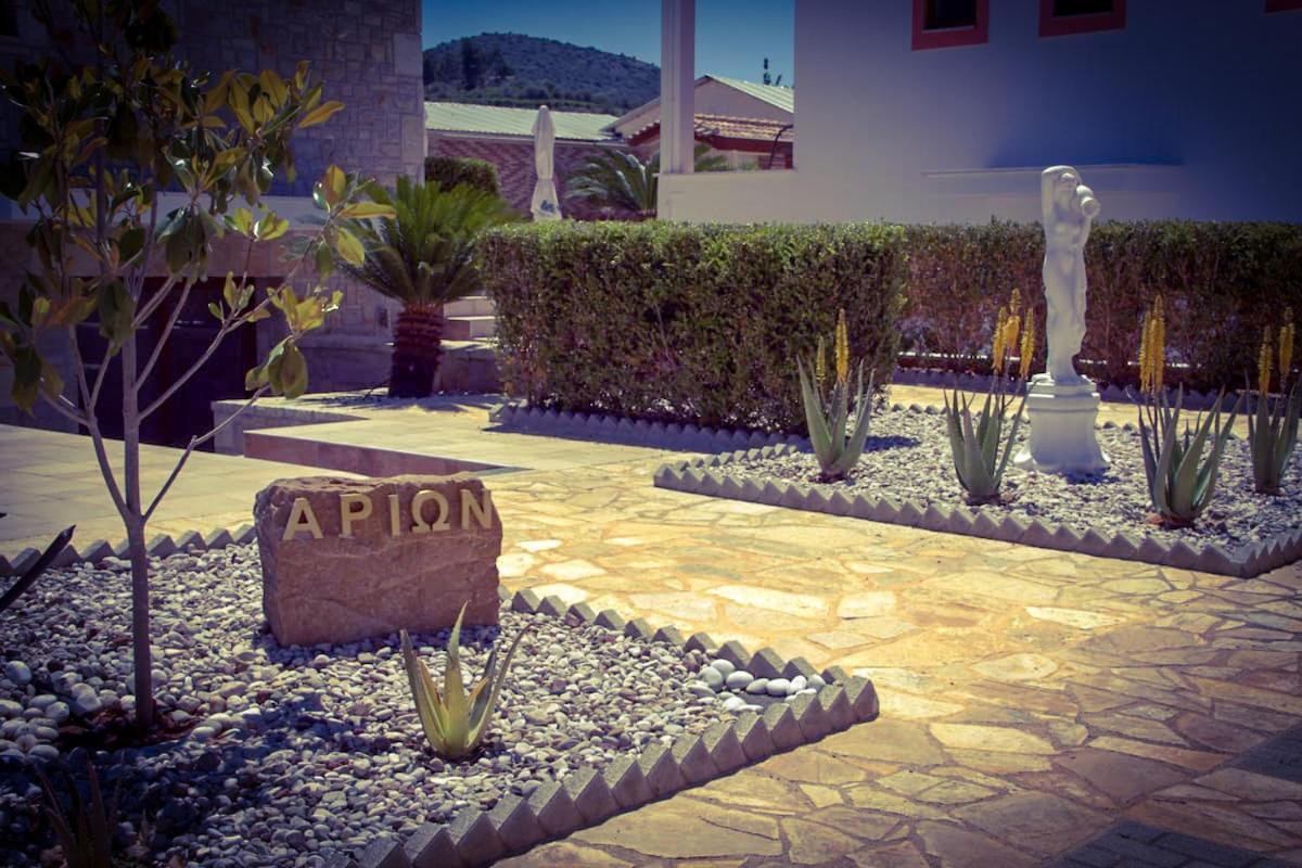 Αριων Village & Suites Nafplio Exterior foto