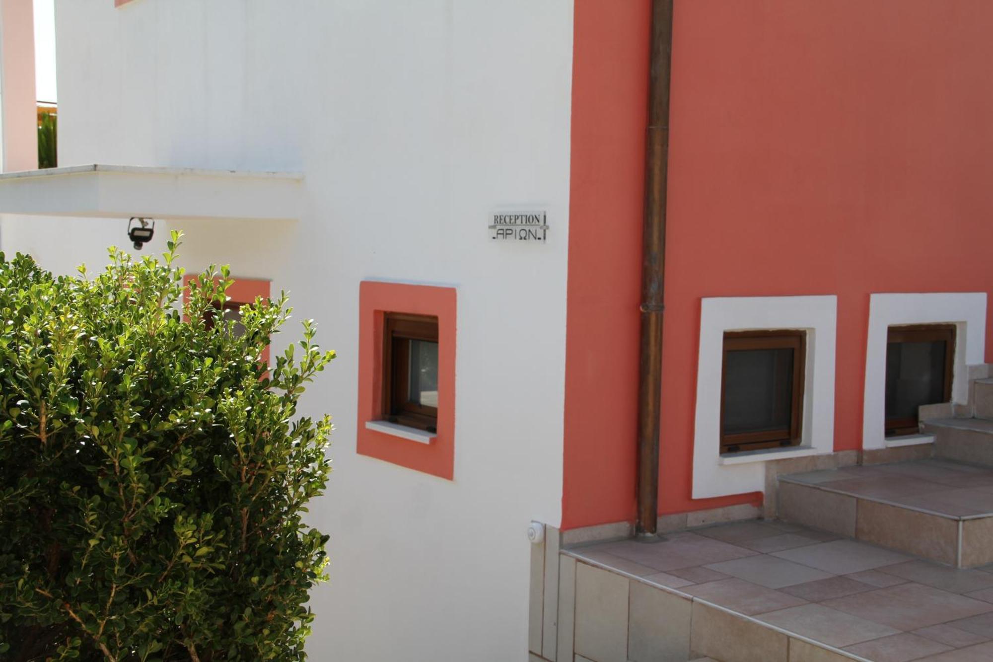 Αριων Village & Suites Nafplio Exterior foto